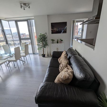 Glasgow City Centre Waterfront Apartment Bagian luar foto