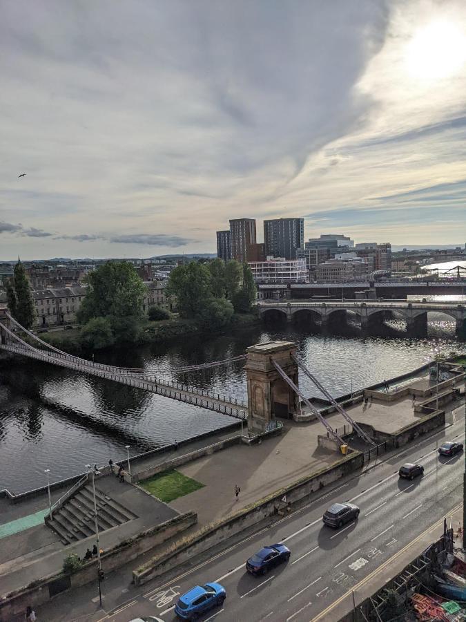 Glasgow City Centre Waterfront Apartment Bagian luar foto