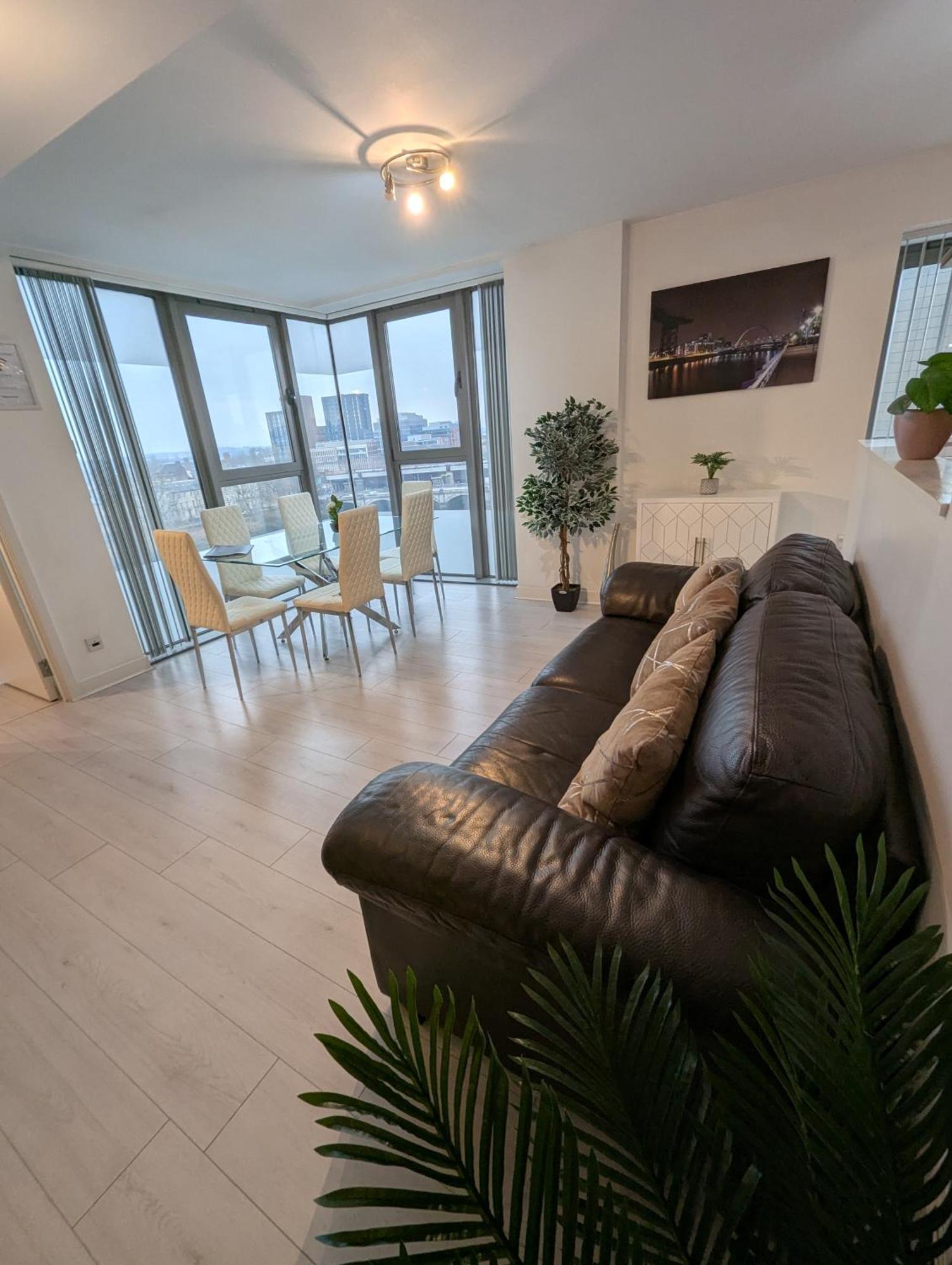Glasgow City Centre Waterfront Apartment Bagian luar foto